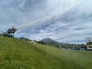 http://www.grinpa.com/common/ssi/event/snowm.jpg