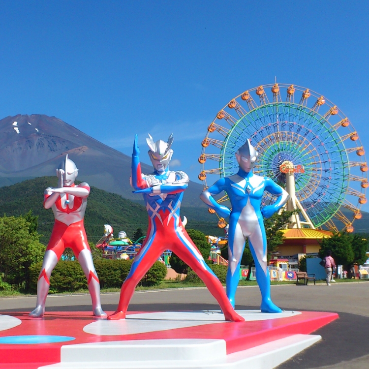 アトラクション・施設紹介のメインビジュアル